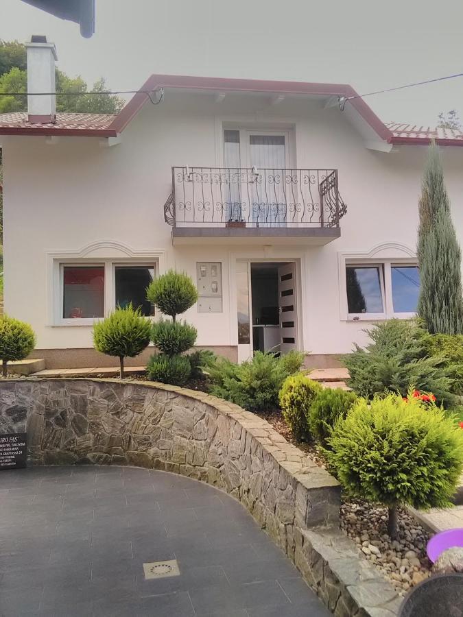 קרפינה Apartman Lara מראה חיצוני תמונה